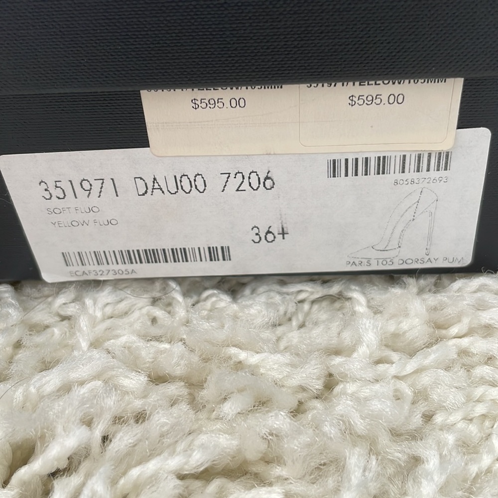 YSL Saint Laurent Pumps - Picture 7 of 7